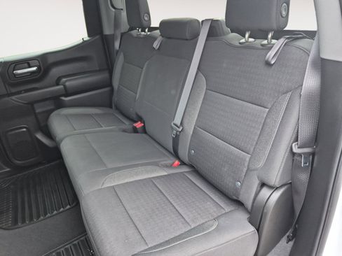 Used 2022 Chevrolet Silverado 1500 Custom image 23