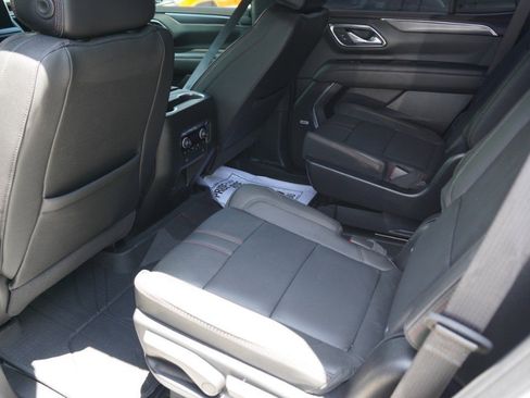 Used 2024 Chevrolet Tahoe RST w/ Luxury Package RWD image 9