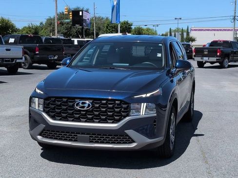 Used 2023 Hyundai Santa Fe SE FWD image 7