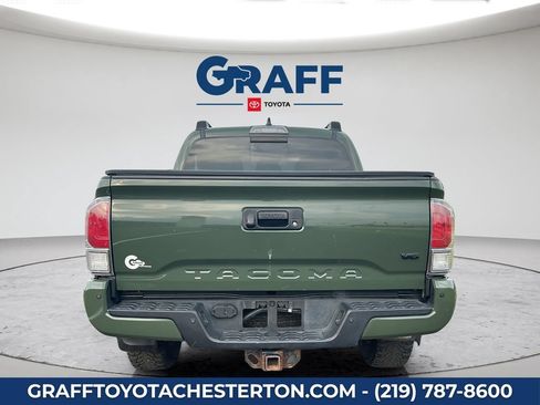 Used 2021 Toyota Tacoma TRD Sport w/ Technology Package AWD/4WD image 8
