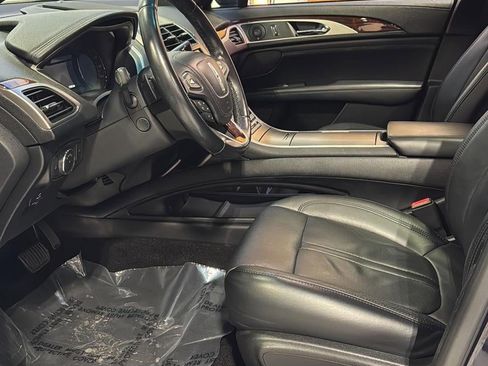 Used 2017 Lincoln MKZ Reserve w/ Climate Package image 9