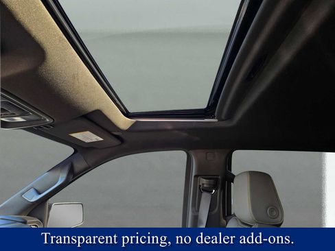 Used 2025 Chevrolet Silverado 1500 ZR2 w/ Technology Package image 18