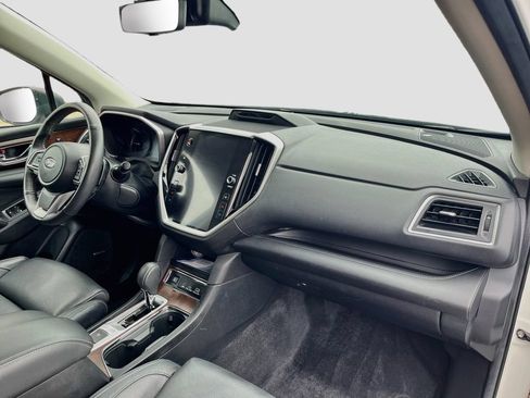 Used 2024 Subaru Ascent Touring AWD/4WD image 32