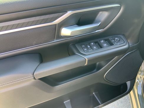 New 2026 RAM 1500 Big Horn AWD/4WD image 13