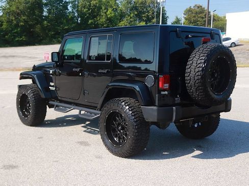 Used 2016 Jeep Wrangler Unlimited Sahara w/ Trailer Tow Group AWD/4WD image 5