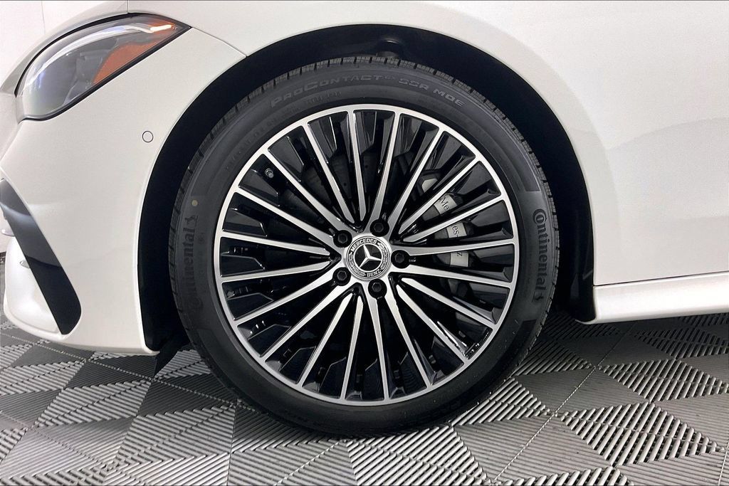 Certified 2024 Mercedes-Benz CLE 450 4MATIC Coupe w/ Driver Assistance Package image 7