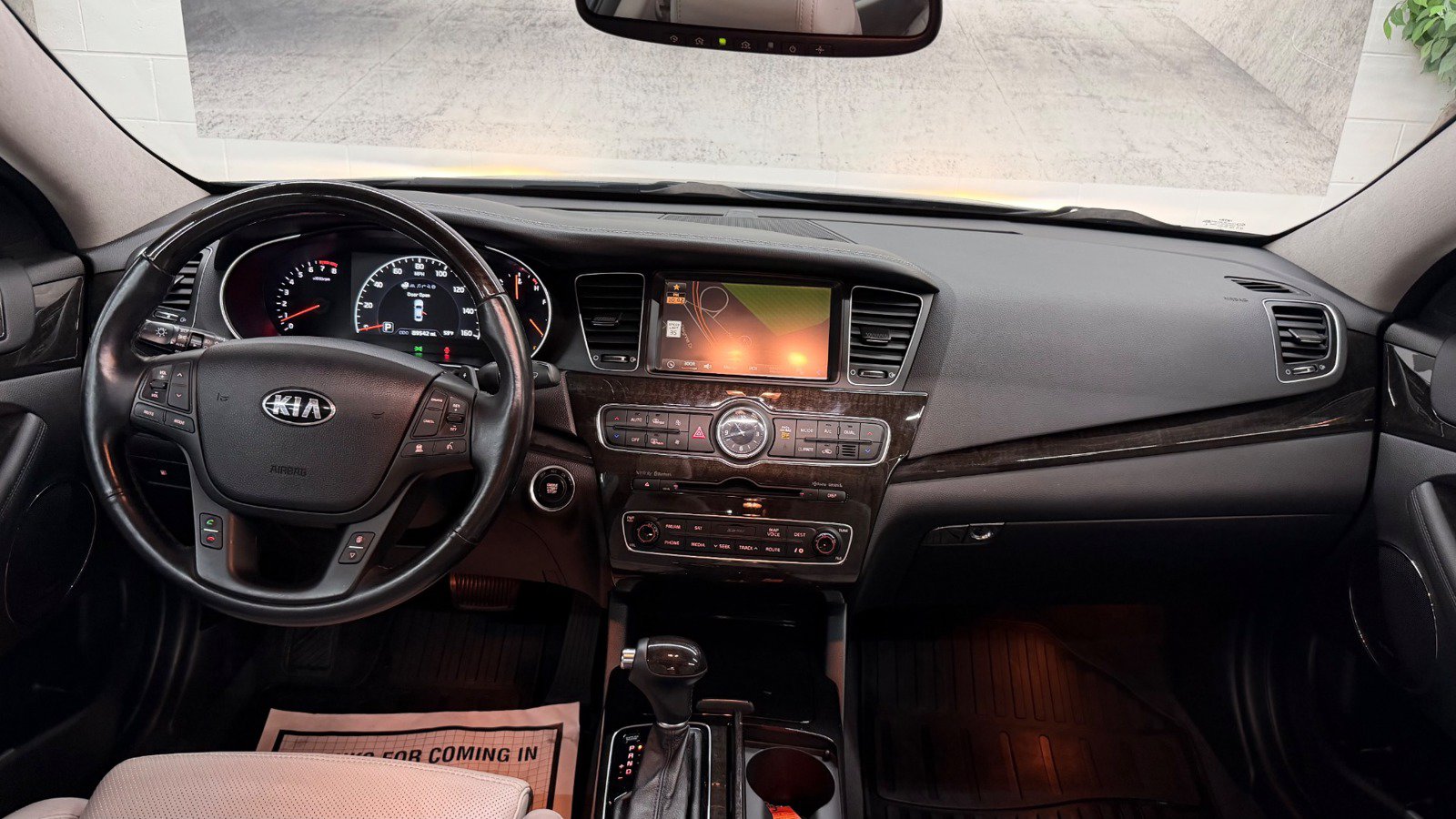 Used 2014 Kia Cadenza Limited FWD image 36