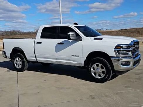 Used 2025 RAM 2500 Big Horn image 2