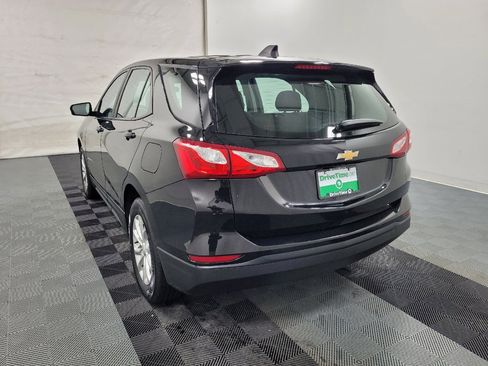 Used 2021 Chevrolet Equinox LS image 5