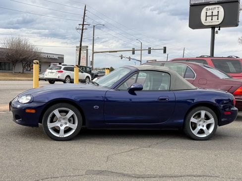 Used 2003 MAZDA MX-5 Miata SE image 8