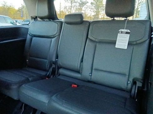 New 2026 Ford Expedition Active image 29