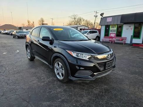 Used 2019 Honda HR-V LX image 6