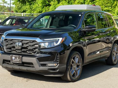 Used 2023 Honda Passport EX-L image 3
