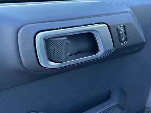 New 2025 Ford Bronco Outer Banks AWD/4WD image 13