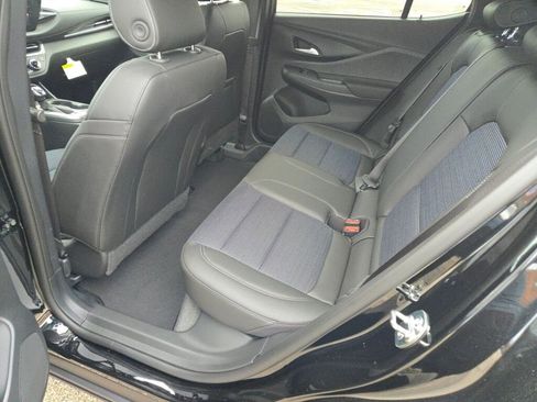 New 2026 Buick Envista Preferred image 19