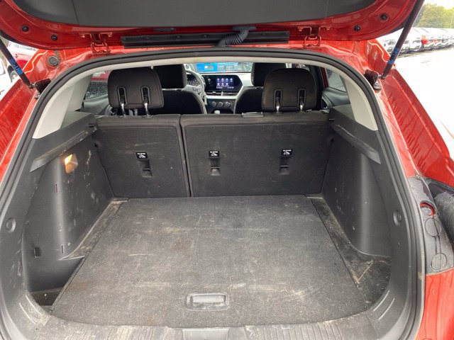 Used 2024 Chevrolet Trax LS w/ LS Convenience Package FWD image 14
