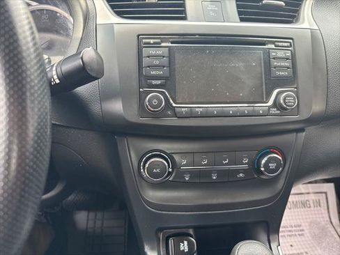 Used 2018 Nissan Sentra S FWD image 22