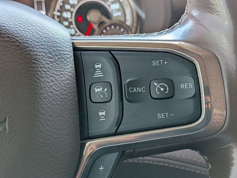 Used 2019 RAM 1500 Limited AWD/4WD image 14