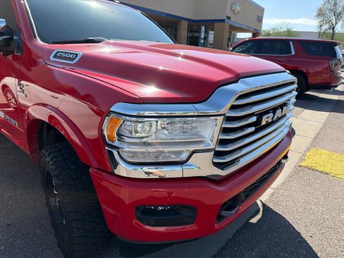 Used 2022 RAM 2500 Limited AWD/4WD image 7