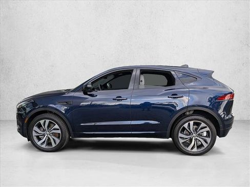 Certified 2024 Jaguar E-PACE R-Dynamic SE AWD/4WD image 9
