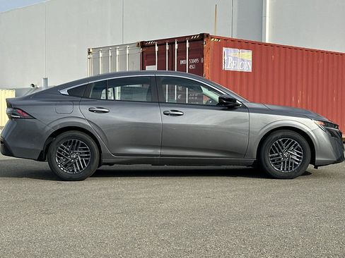 New 2026 Nissan Sentra SV w/ Floor Mat Package image 3