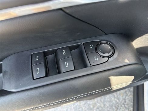 New 2026 GMC Terrain Elevation w/ LPO, Floor Liner Package image 23