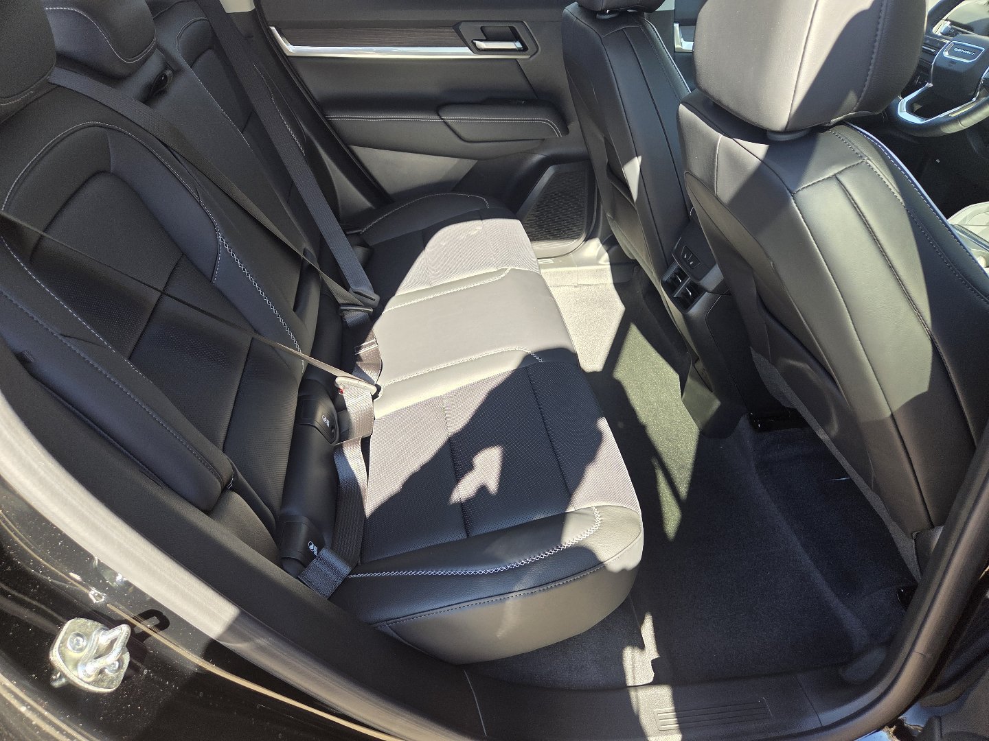 New 2027 GMC Terrain Denali AWD/4WD image 23