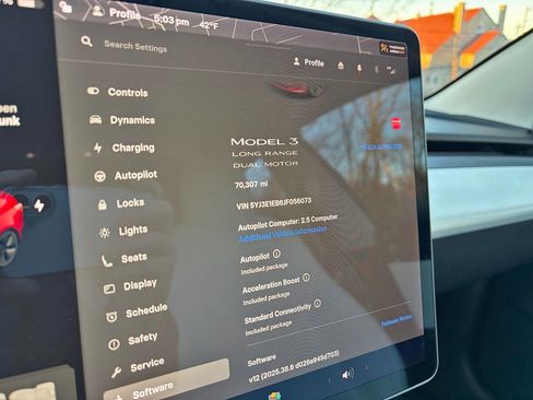 Used 2018 Tesla Model 3 Long Range image 21