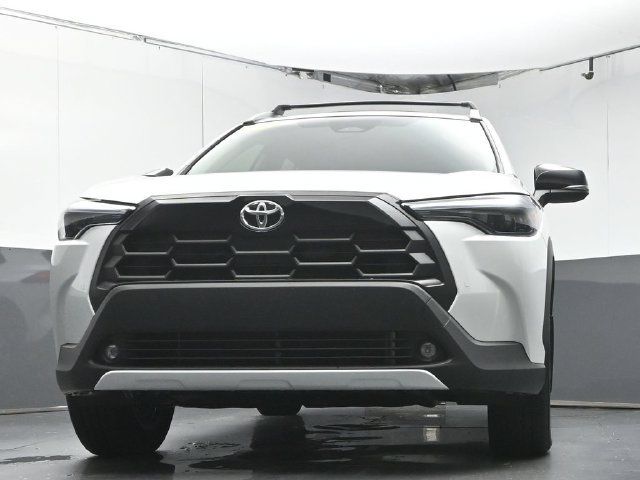 Used 2026 Toyota Corolla Cross XLE w/ Convenience Package FWD image 35