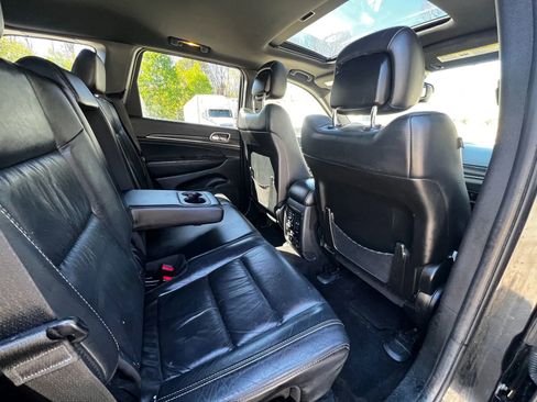 Used 2014 Jeep Grand Cherokee Limited AWD/4WD image 11