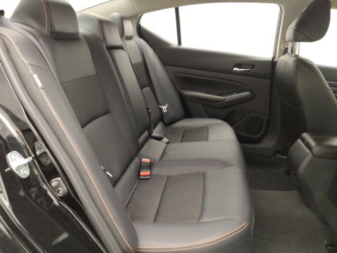 Used 2022 Nissan Altima 2.5 SR AWD/4WD image 19