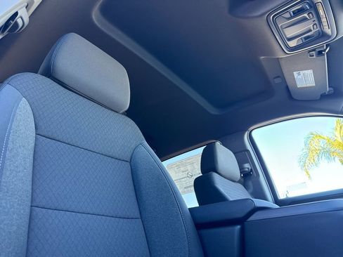 New 2026 GMC Sierra 1500 SLE w/ LPO, Black Badging Package image 15