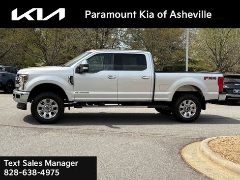 Used 2019 Ford F350 Lariat w/ Chrome Package AWD/4WD image 3