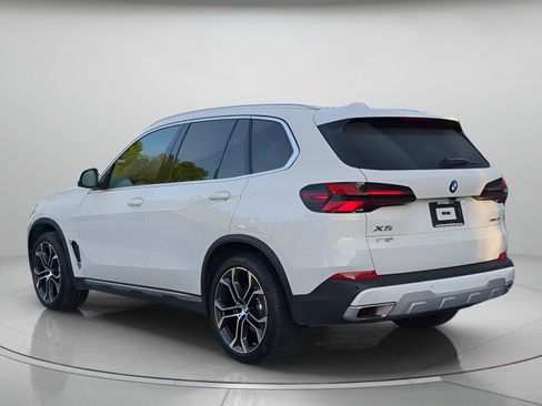 Used 2025 BMW X5 sDrive40i w/ Premium Package RWD image 42