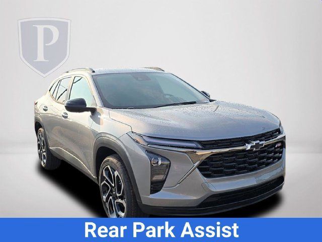 New 2026 Chevrolet Trax RS w/ Driver Confidence Package FWD image 16