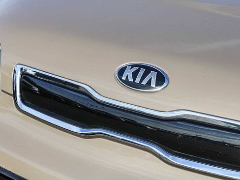 Used 2009 Honda Accord LX image 9