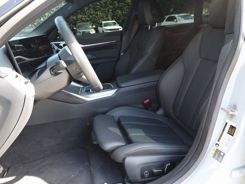 Used 2025 BMW i4 eDrive40 w/ M Sport Package image 16