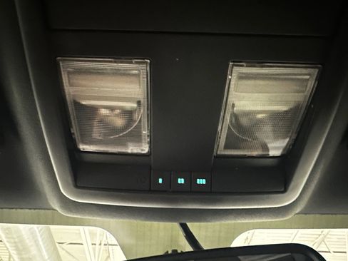 Used 2009 Dodge Challenger SRT8 w/ SRT Option Group II image 28