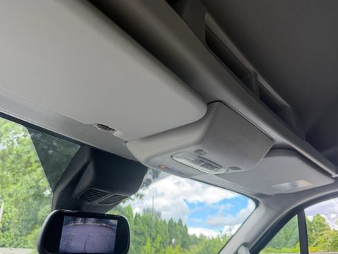 Used 2020 Ford Transit 250 148 High Roof Extended RWD image 19
