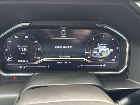 Used 2025 GMC Sierra 2500 AT4 image 32