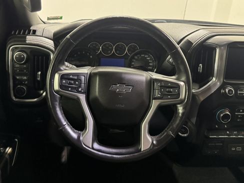 Used 2019 Chevrolet Silverado 1500 LT Trail Boss w/ Convenience Package AWD/4WD image 5