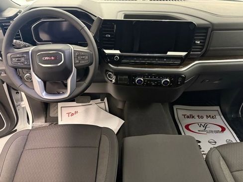 New 2026 GMC Sierra 1500 SLE w/ Preferred Package image 16