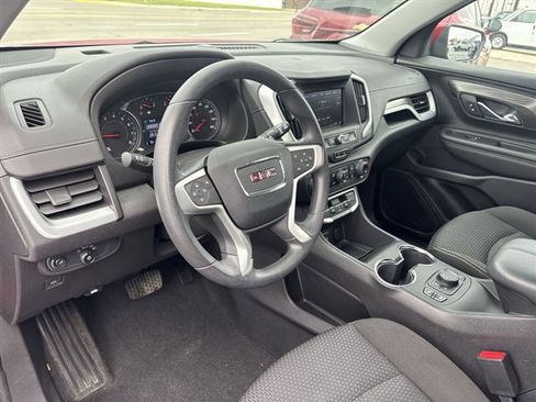 Used 2023 GMC Terrain SLE w/ Driver Convenience Package FWD image 10