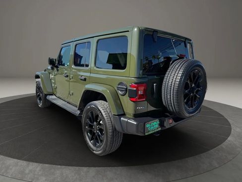 Used 2021 Jeep Wrangler Unlimited Sahara w/ Cold Weather Group AWD/4WD image 7