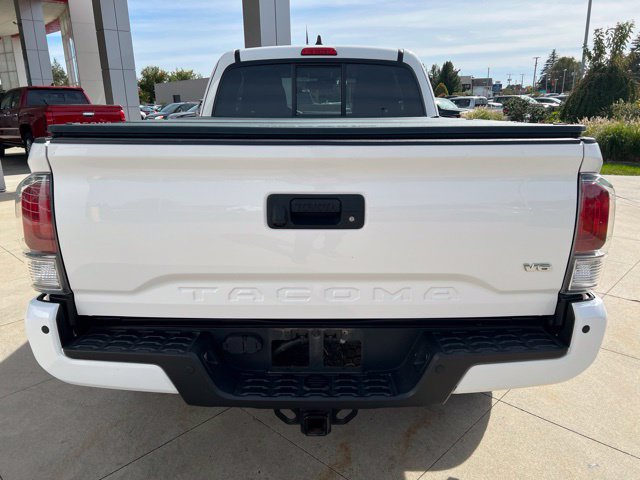 Used 2022 Toyota Tacoma TRD Off-Road w/ TRD Premium Off Road Package AWD/4WD image 6