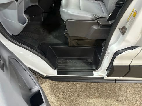 Used 2019 Ford Transit 150 XL image 19