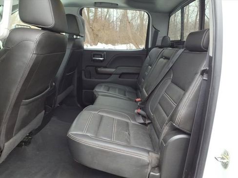Used 2019 GMC Sierra 3500 Denali w/ Duramax Plus Package image 23