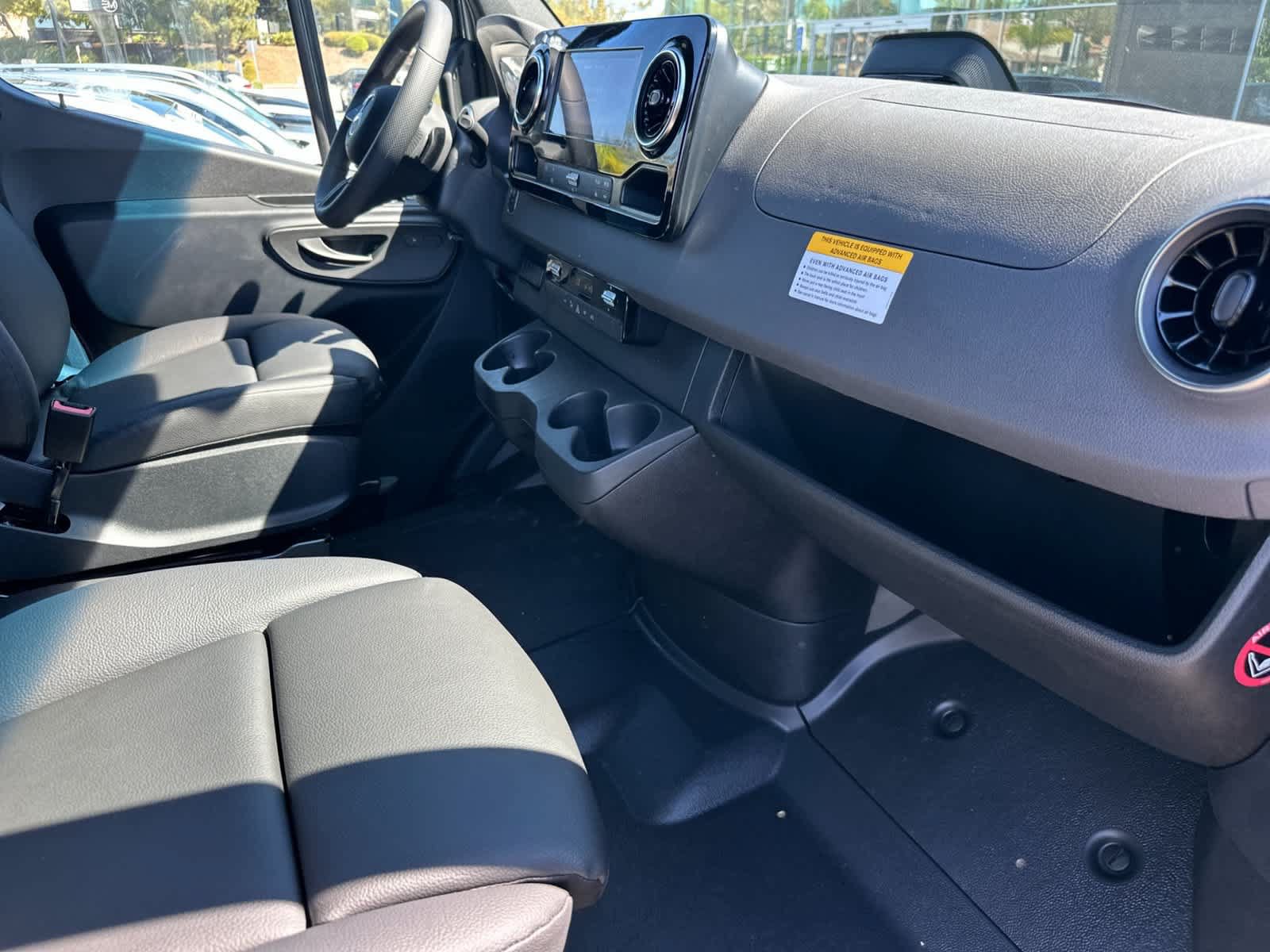 New 2025 Mercedes-Benz Sprinter 2500 image 18