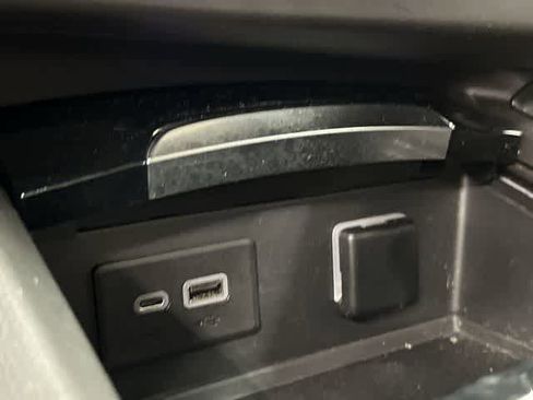 Used 2021 Buick Envision Preferred FWD image 25