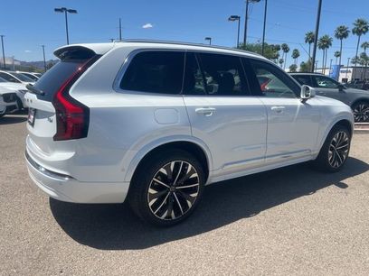New 2026 Volvo XC90 T8 Ultra w/ Protection Package